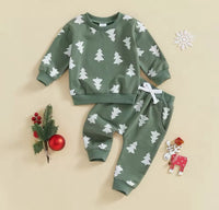 PREORDER: RERUN Christmas Tree Sweatshirt and Sweatpant Set 11.11.24 osym